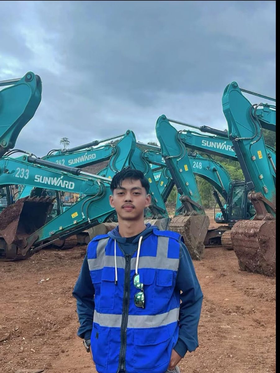 Foto Profil Yohanes Pongtiku